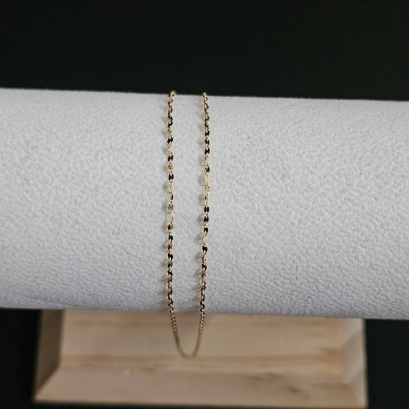 14k Gold Necklace 16 Inch - Picture 2 of 7